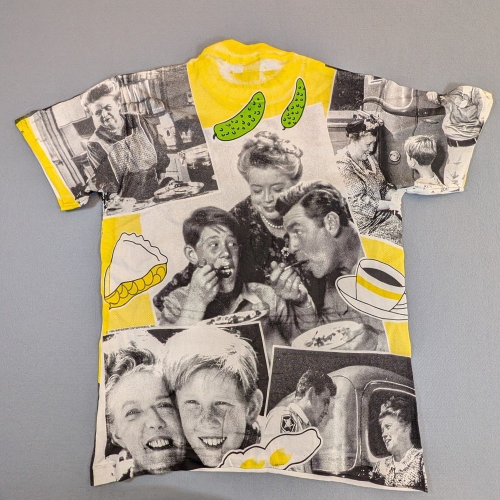 The Andy Griffith 1994 Vintage All Over Print T Shirt Mens Size Large‎ Yellow - Picture 3 of 8